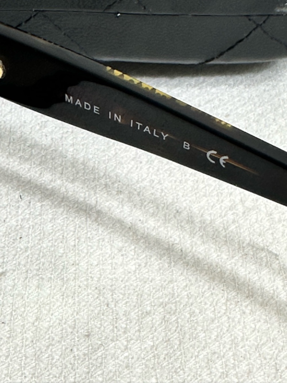 Chanel Oversized Sunglasses - Picture 6 of 12